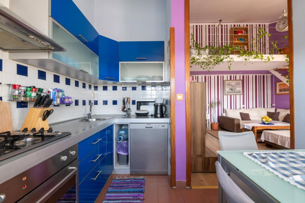 Apartment Josephine ロヴィニ エクステリア 写真